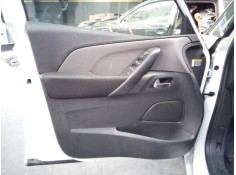 GUARNECIDO PUERTA DELANTERA IZQUIERDA 