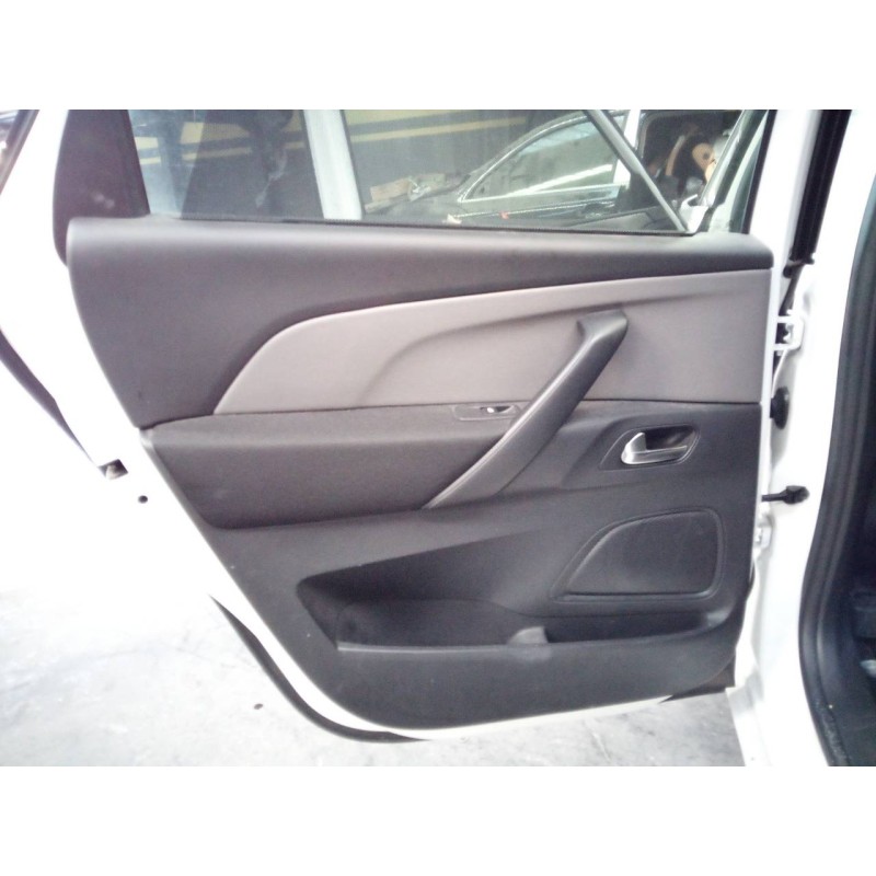 Recambio de guarnecido puerta trasera izquierda para citroen c4 picasso feel referencia OEM IAM   