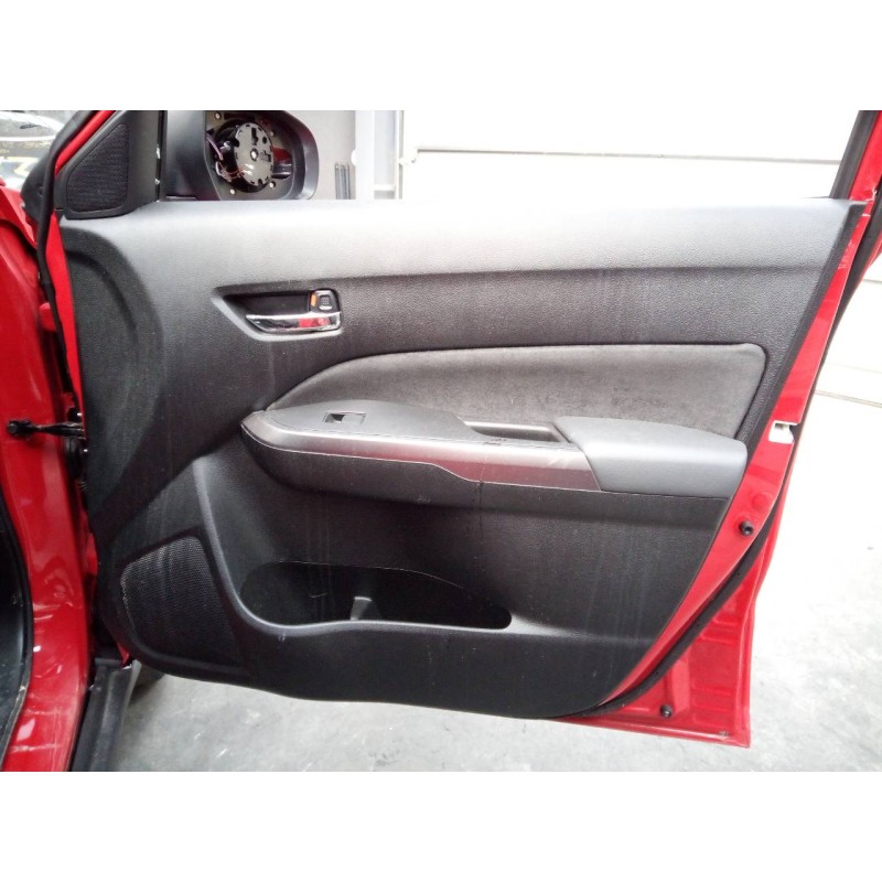 Recambio de guarnecido puerta delantera derecha para suzuki vitara 1.4 s 4x2 referencia OEM IAM   