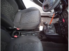 Recambio de consola central para opel combo d cargo l2h1 2,4t referencia OEM IAM   