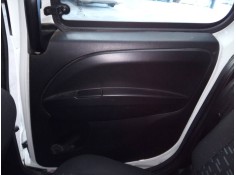 Recambio de guarnecido puerta trasera derecha para opel combo d cargo l2h1 2,4t referencia OEM IAM   