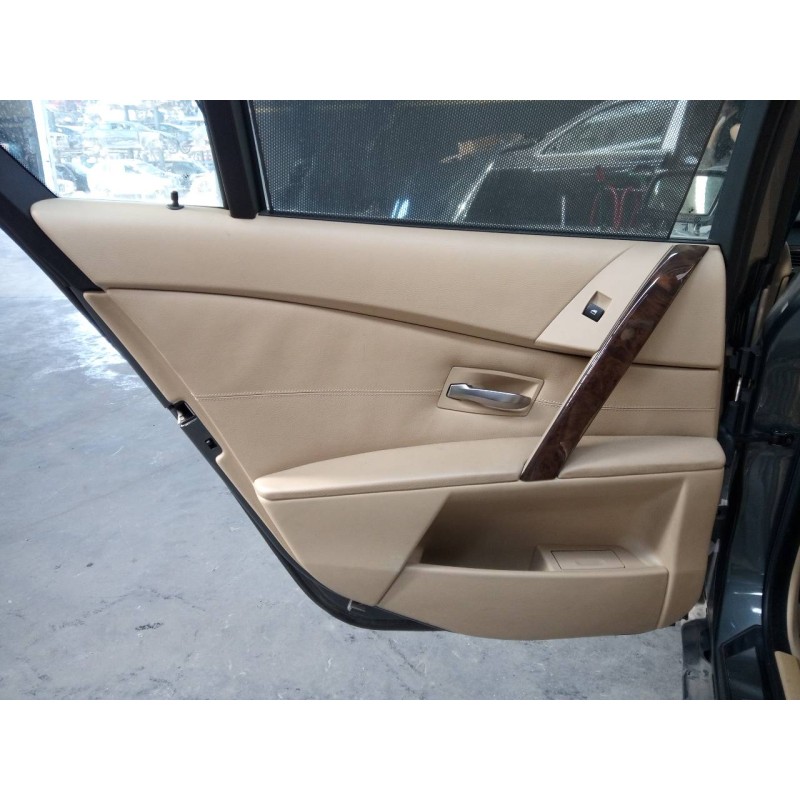 Recambio de guarnecido puerta trasera izquierda para bmw serie 5 berlina (e60) 525i referencia OEM IAM   
