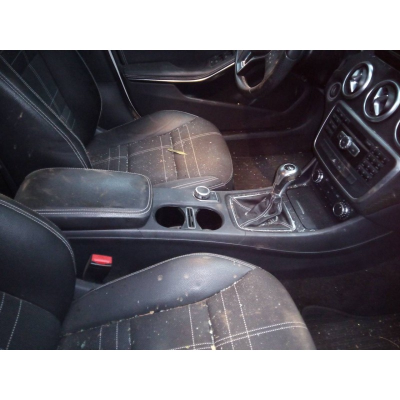Recambio de consola central para mercedes clase a (w176) a 180 cdi blueefficiency (176.012) referencia OEM IAM   