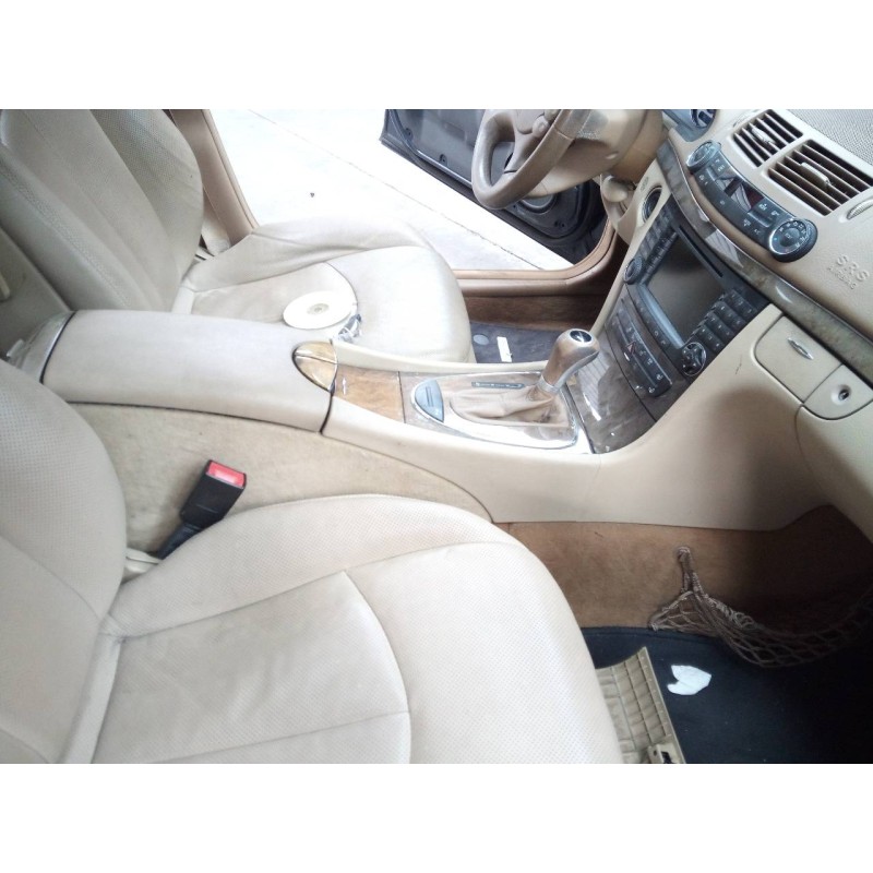 Recambio de consola central para mercedes clase e (w211) berlina e 220 cdi (211.008) referencia OEM IAM   