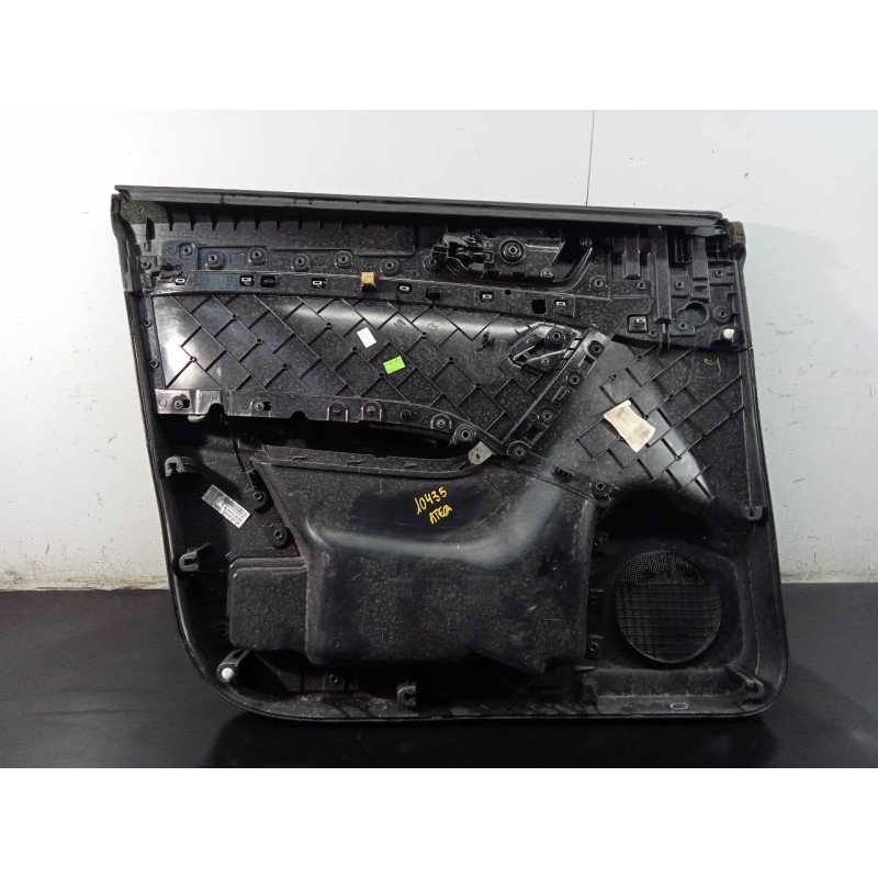Recambio de guarnecido puerta delantera derecha para seat ateca (kh7) xcellence referencia OEM IAM 576867014A  