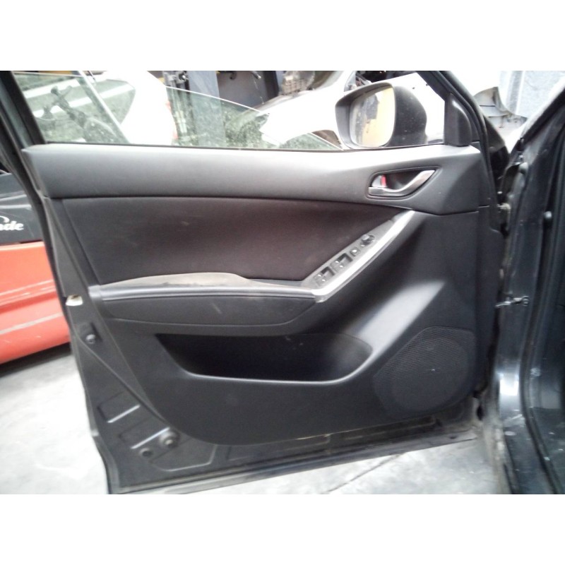 Recambio de guarnecido puerta delantera izquierda para mazda cx-5 style 2wd referencia OEM IAM   