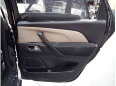 GUARNECIDO PUERTA TRASERA DERECHA 
