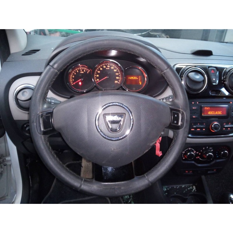 Recambio de volante para dacia lodgy laureate referencia OEM IAM   
