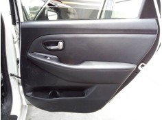 GUARNECIDO PUERTA TRASERA DERECHA 