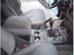 Recambio de consola central para mitsubishi montero (v60/v70) 3.2 di-d all-four (5-ptas.) referencia OEM IAM   