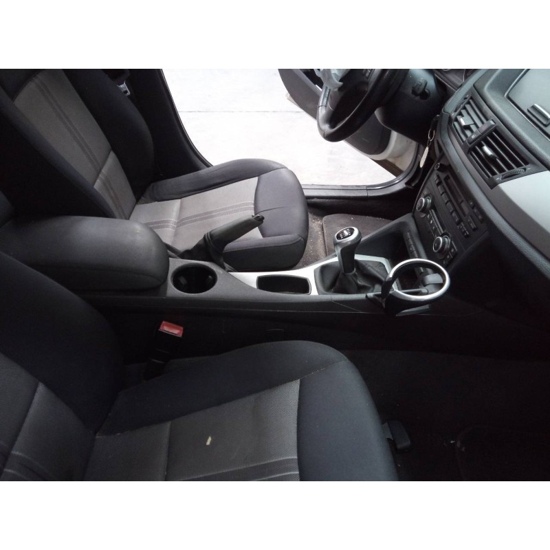 Recambio de consola central para bmw x1 (e84) sdrive 18d referencia OEM IAM   