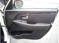 Recambio de guarnecido puerta delantera derecha para kia carens ( ) drive referencia OEM IAM   