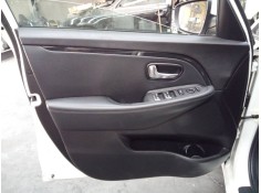 Recambio de guarnecido puerta delantera izquierda para kia carens ( ) drive referencia OEM IAM   