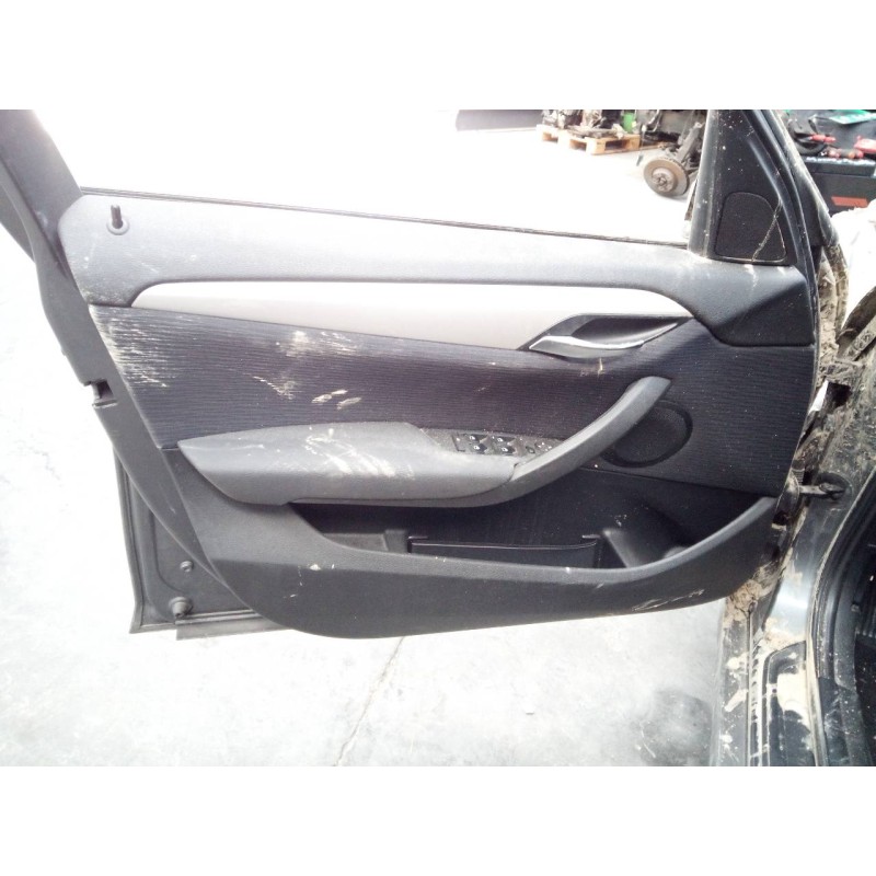 Recambio de guarnecido puerta delantera izquierda para bmw x1 (e84) sdrive 18d referencia OEM IAM   