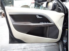 GUARNECIDO PUERTA DELANTERA IZQUIERDA 