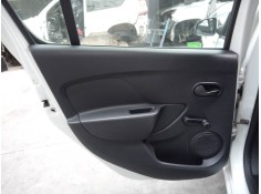 Recambio de guarnecido puerta trasera izquierda para dacia sandero ambiance referencia OEM IAM   