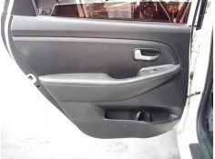 GUARNECIDO PUERTA TRASERA IZQUIERDA 