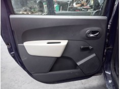 GUARNECIDO PUERTA TRASERA IZQUIERDA 