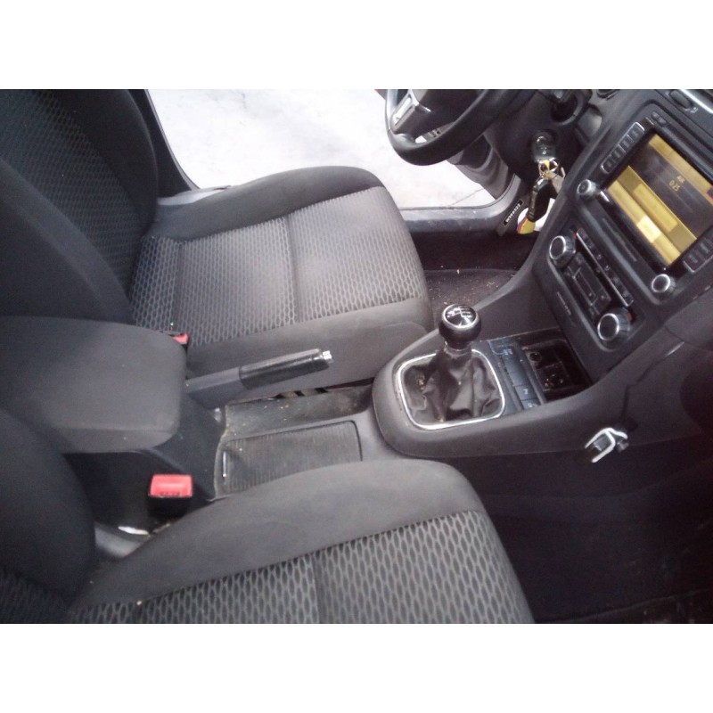 Recambio de consola central para volkswagen golf vi (5k1) rabbit bluemotion referencia OEM IAM   