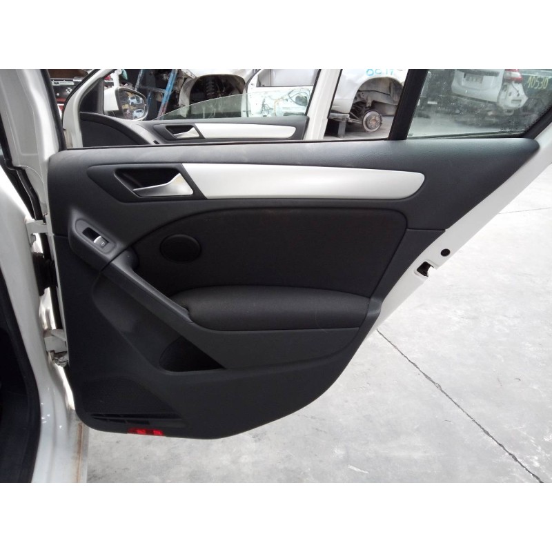 Recambio de guarnecido puerta trasera derecha para volkswagen golf vi (5k1) advance referencia OEM IAM   
