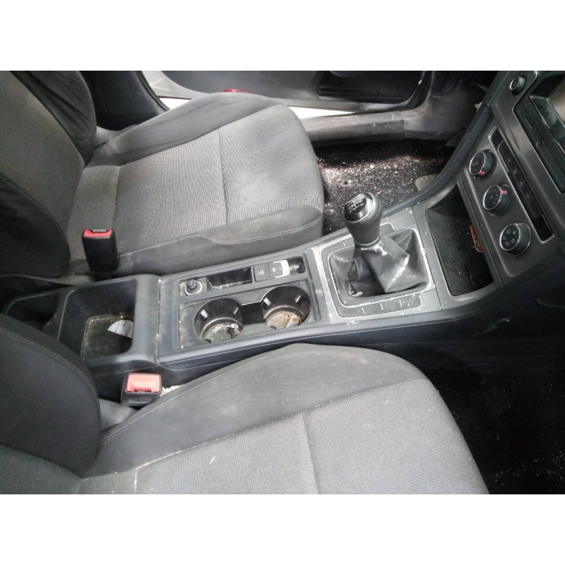 Recambio de consola central para volkswagen golf vii lim. (5g1) edition bluemotion referencia OEM IAM   