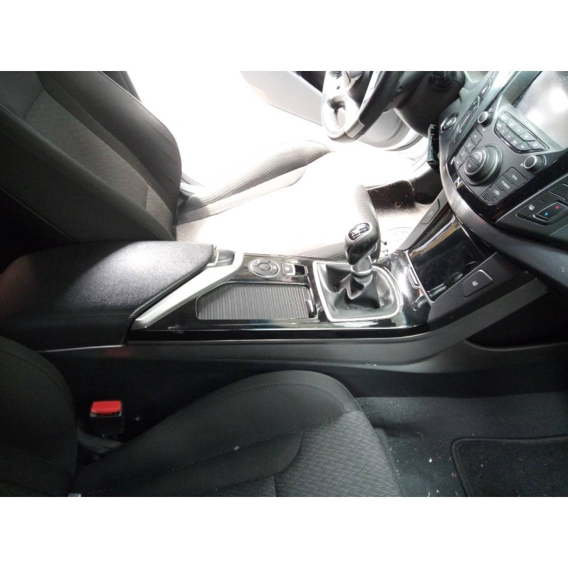 Recambio de consola central para hyundai i40 style blue referencia OEM IAM   