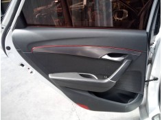 GUARNECIDO PUERTA TRASERA IZQUIERDA 