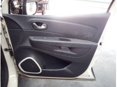GUARNECIDO PUERTA DELANTERA DERECHA 