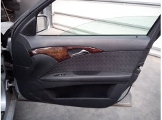 GUARNECIDO PUERTA DELANTERA DERECHA 