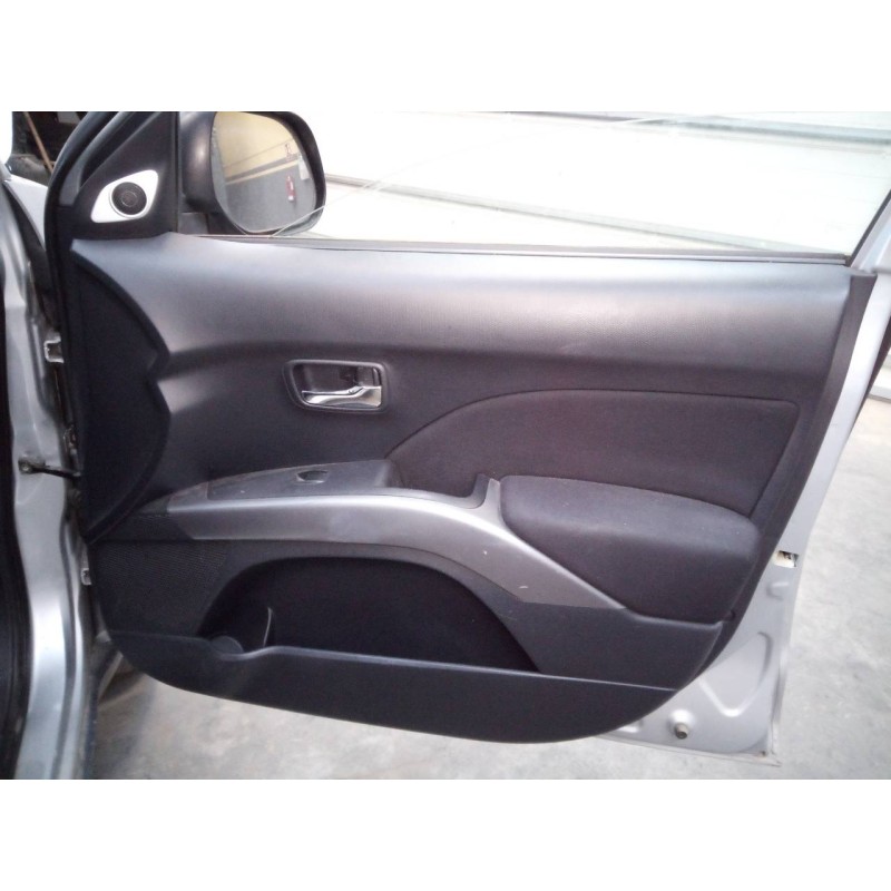 Recambio de guarnecido puerta delantera derecha para mitsubishi outlander (cw0) 2.0 di-d intense referencia OEM IAM   