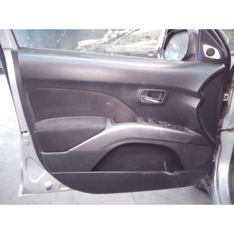 Recambio de guarnecido puerta delantera izquierda para mitsubishi outlander (cw0) 2.0 di-d intense referencia OEM IAM   