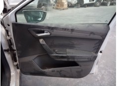 GUARNECIDO PUERTA DELANTERA DERECHA 