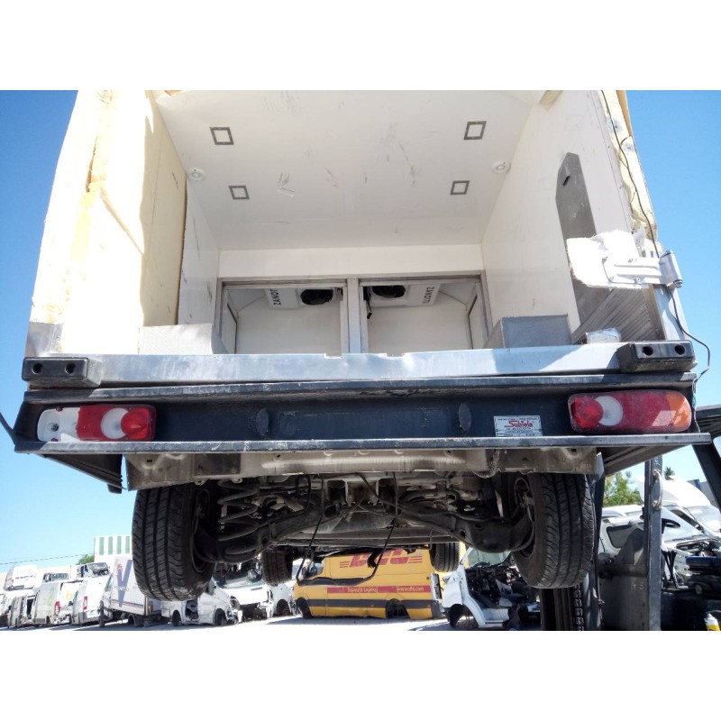 Recambio de paragolpes trasero para opel vivaro furgón l innovation referencia OEM IAM   