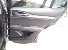 GUARNECIDO PUERTA TRASERA DERECHA 