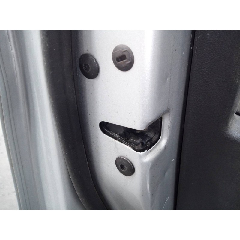 Recambio de cerradura puerta delantera izquierda para volkswagen passat lim. (362) advance bluemotion referencia OEM IAM   