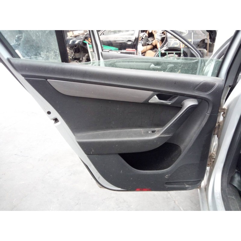Recambio de guarnecido puerta delantera izquierda para volkswagen passat lim. (362) advance bluemotion referencia OEM IAM   