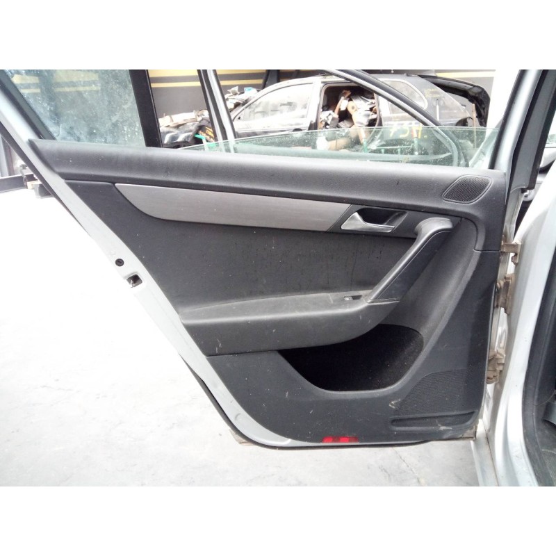 Recambio de guarnecido puerta trasera izquierda para volkswagen passat lim. (362) advance bluemotion referencia OEM IAM   