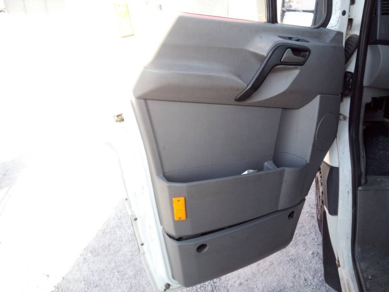 Recambio de guarnecido puerta delantera izquierda para mercedes sprinterii caja cerrada (desde 01.06) 318/319 cdi (906.631/633/6