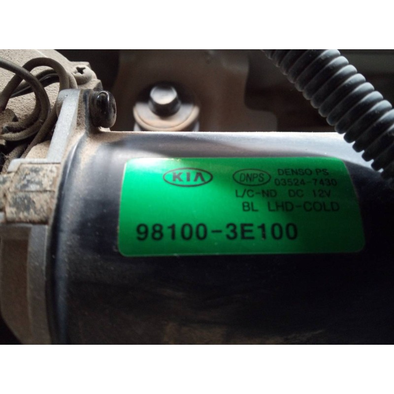 Recambio de motor limpia delantero para kia sorento 2.5 crdi concept referencia OEM IAM 981003E100  