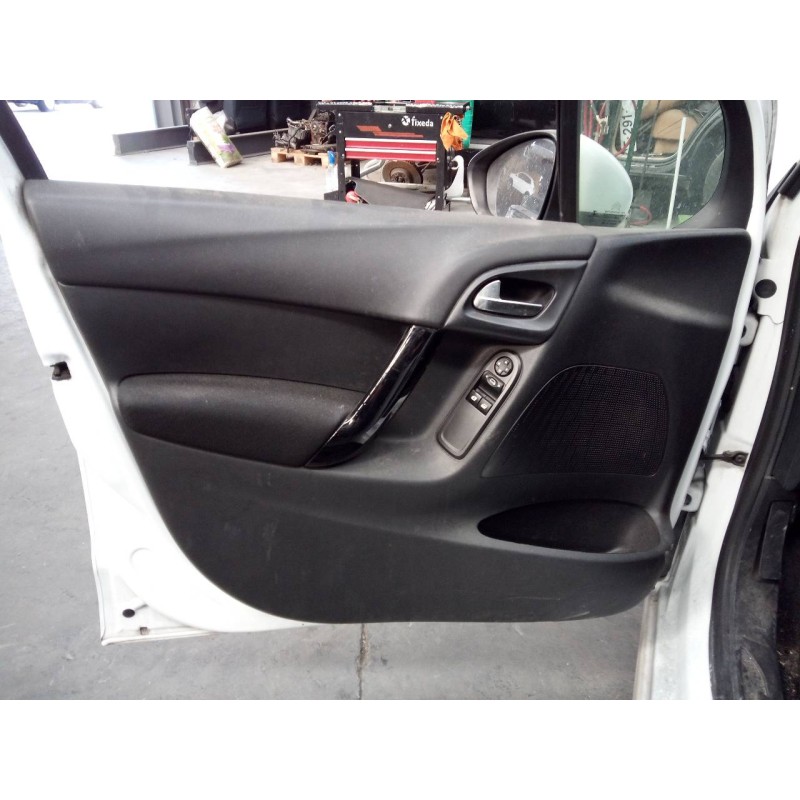 Recambio de guarnecido puerta delantera izquierda para citroen c3 collection referencia OEM IAM   