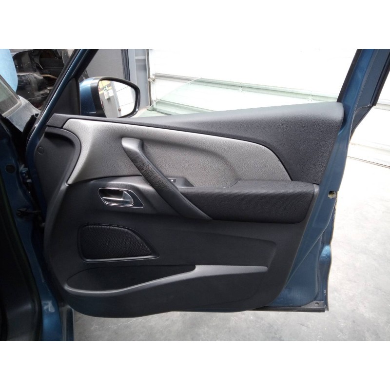 Recambio de guarnecido puerta delantera derecha para citroen c4 picasso attraction referencia OEM IAM   