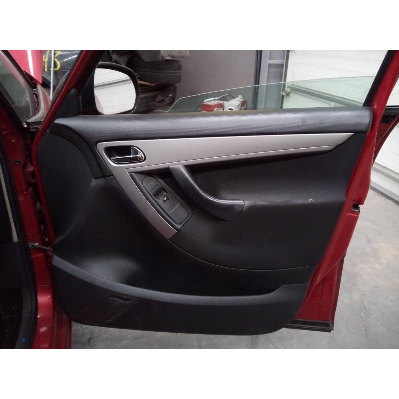 Recambio de guarnecido puerta delantera derecha para citroen c4 picasso exclusive referencia OEM IAM   