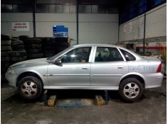 opel vectra b berlina del año 2000