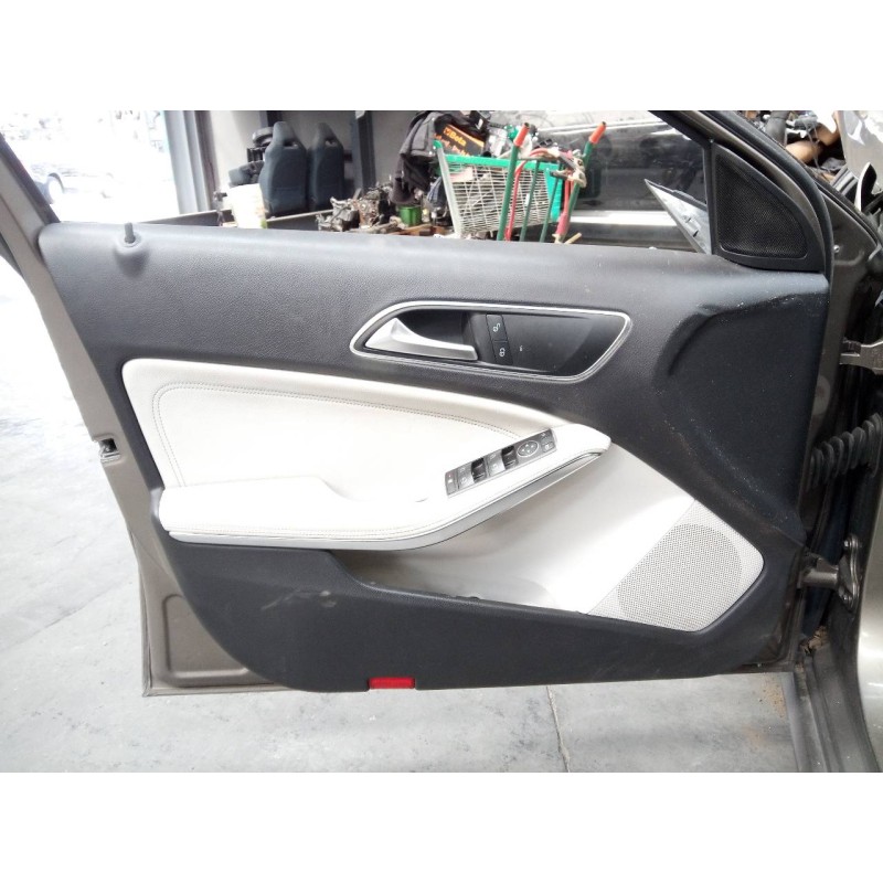 Recambio de guarnecido puerta delantera izquierda para mercedes clase a (w176) a 180 cdi blueefficiency (176.000) referencia OEM
