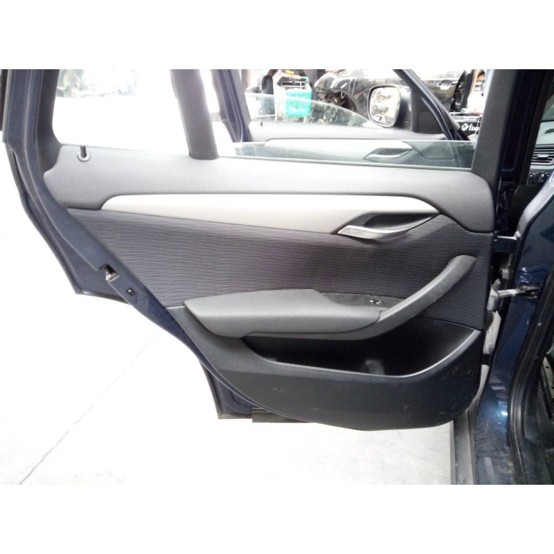 Recambio de guarnecido puerta trasera izquierda para bmw x1 (e84) sdrive 18d referencia OEM IAM   