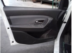 GUARNECIDO PUERTA DELANTERA IZQUIERDA 