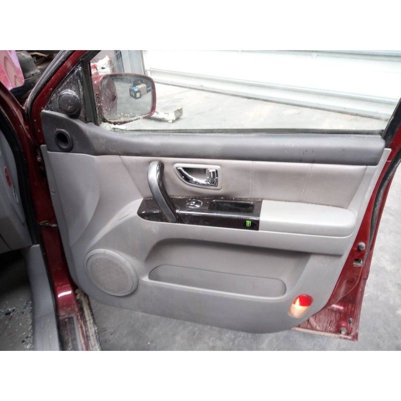 Recambio de guarnecido puerta delantera derecha para kia sorento 2.5 crdi concept referencia OEM IAM   