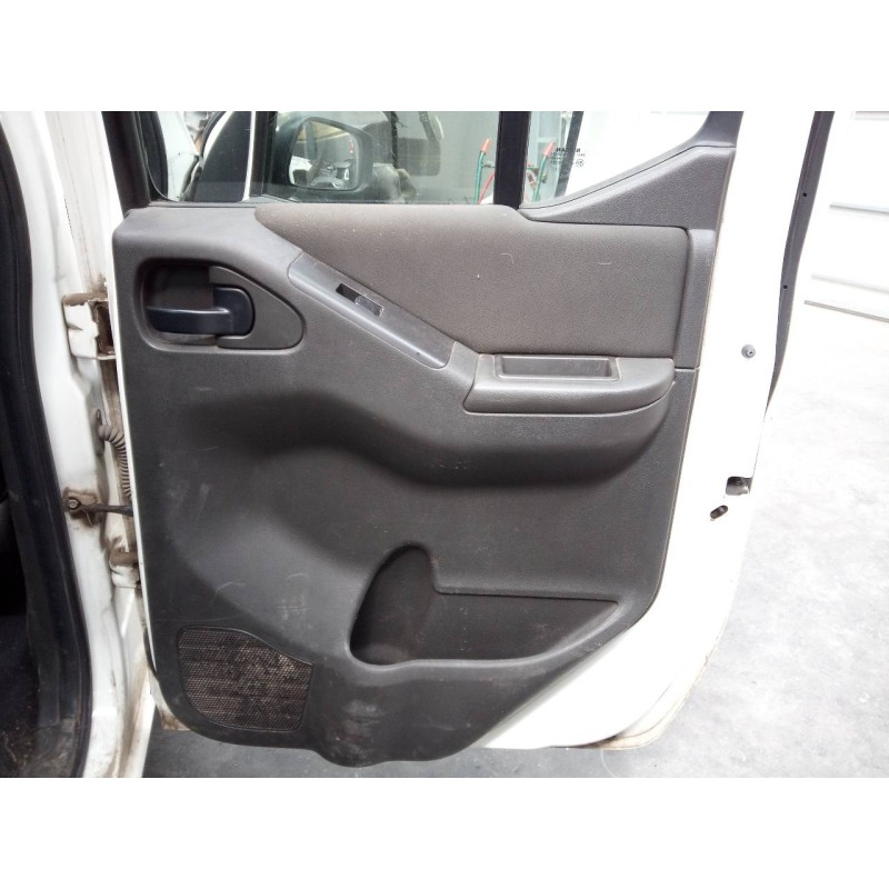 Recambio de guarnecido puerta trasera derecha para nissan navara pick-up (d40m) doble cab fe 4x4 referencia OEM IAM   