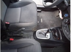 Recambio de consola central para toyota yaris hybrid active referencia OEM IAM   