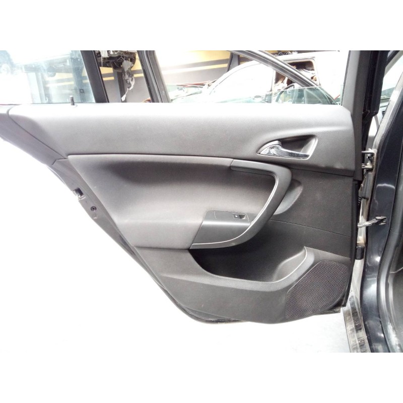 Recambio de guarnecido puerta trasera izquierda para opel insignia berlina selective referencia OEM IAM   